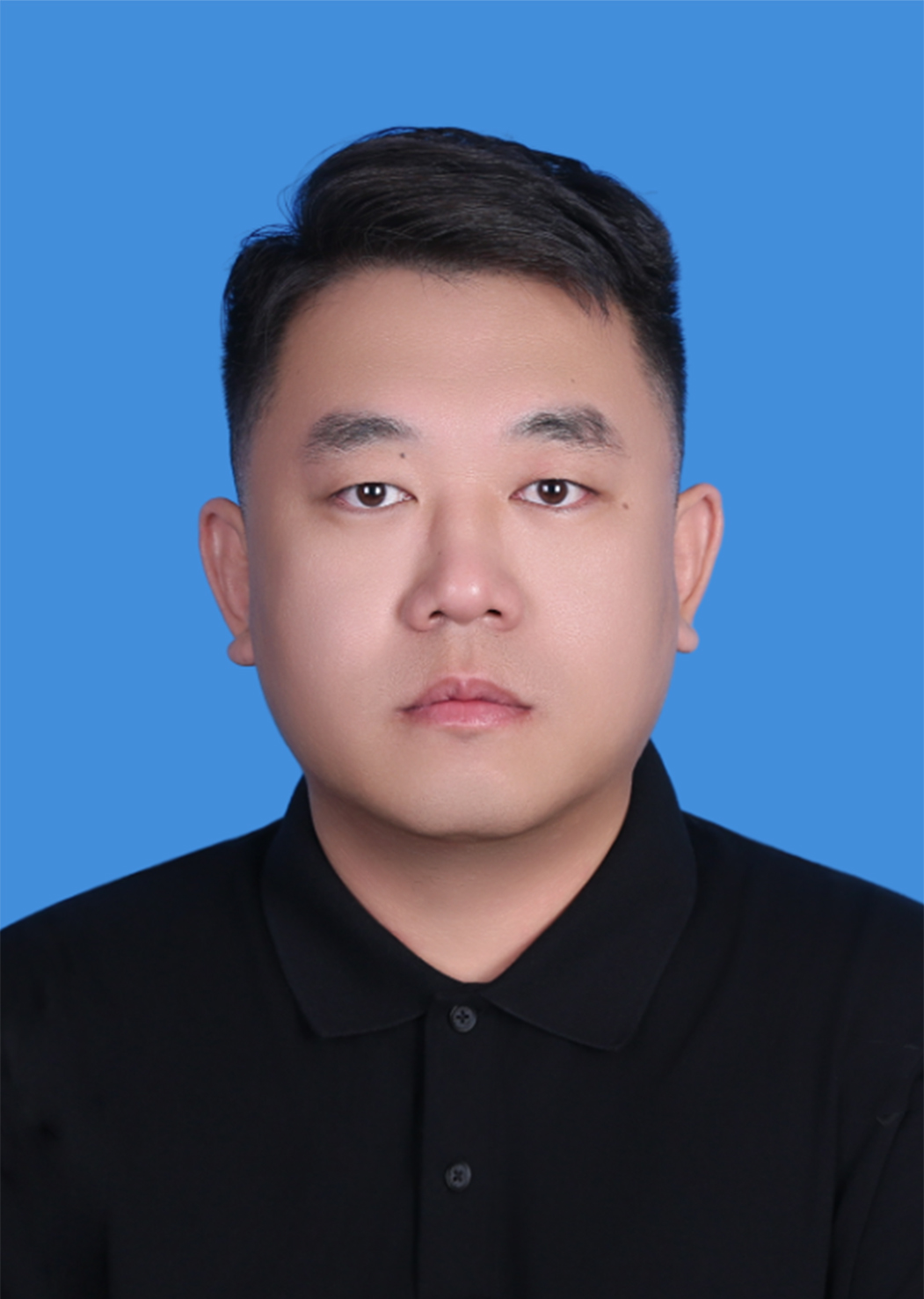 周郅清.png