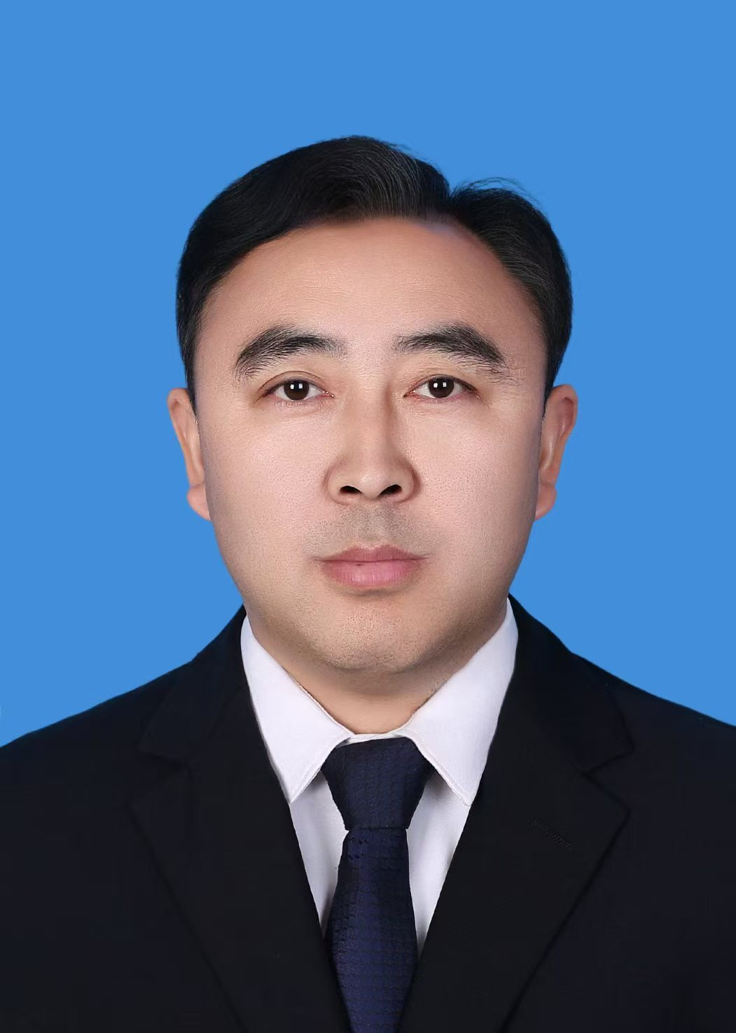 杜晓波.png